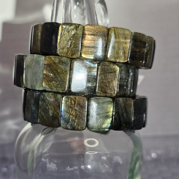 Labradorite Soft Bangle - Picture 2 of 3
